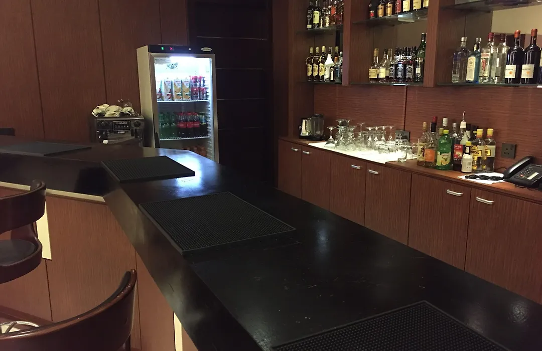 Pearlwort Hotel And Suites-1