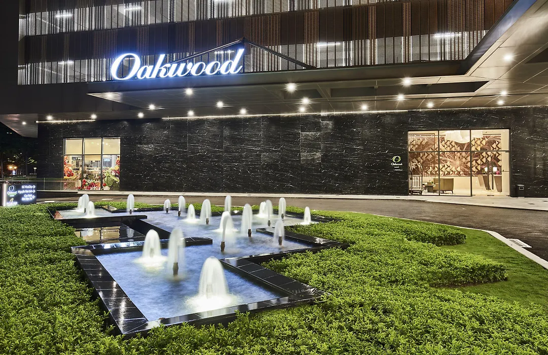 Oakwood Residence Saigon-1