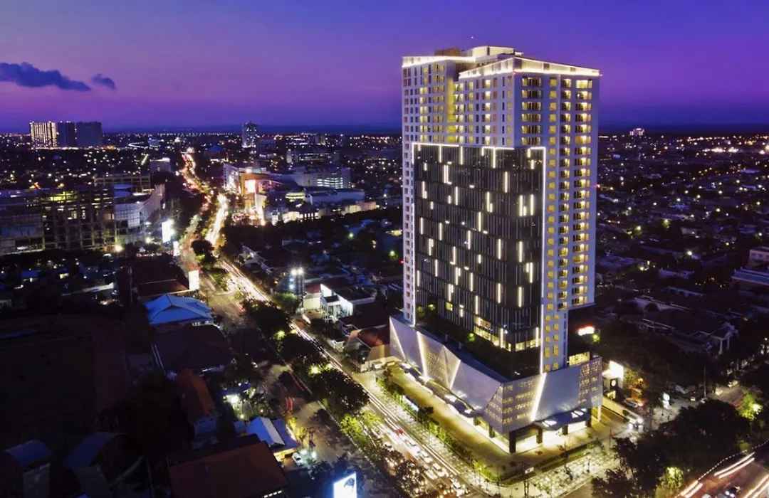 Oakwood Hotel & Residence Surabaya-1