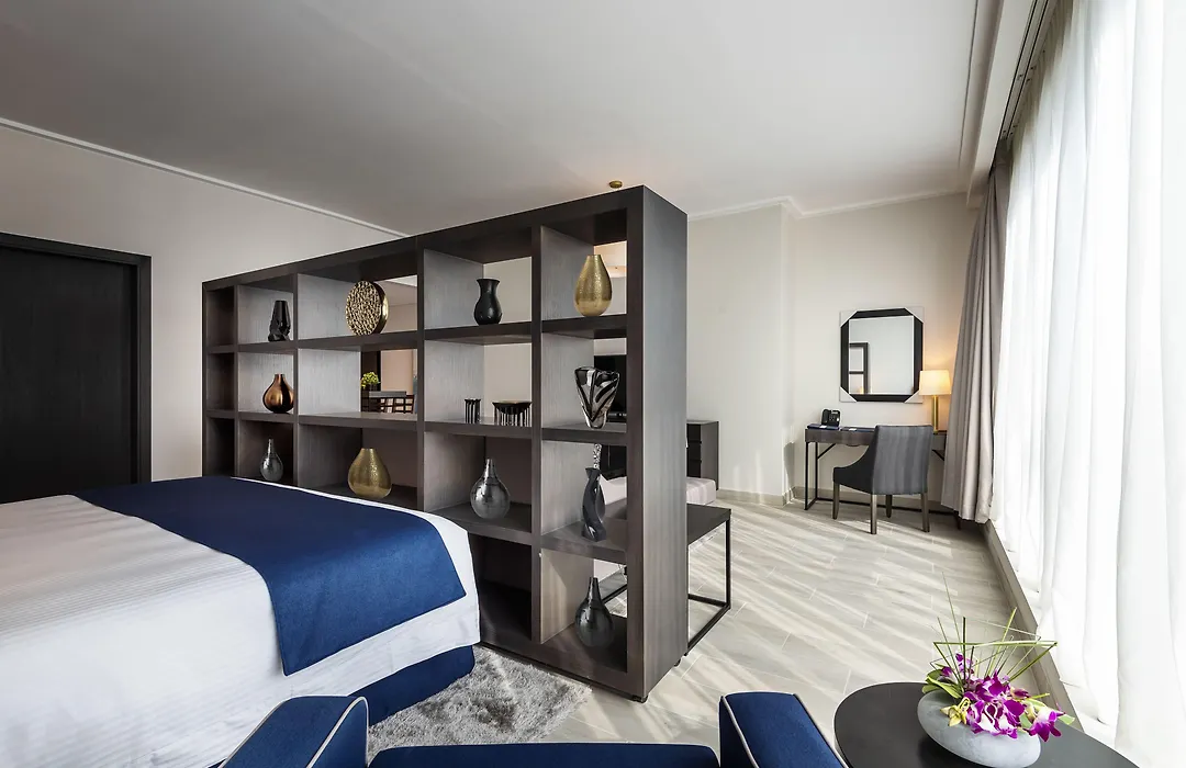 Centara West Bay Hotel & Residences Doha-1