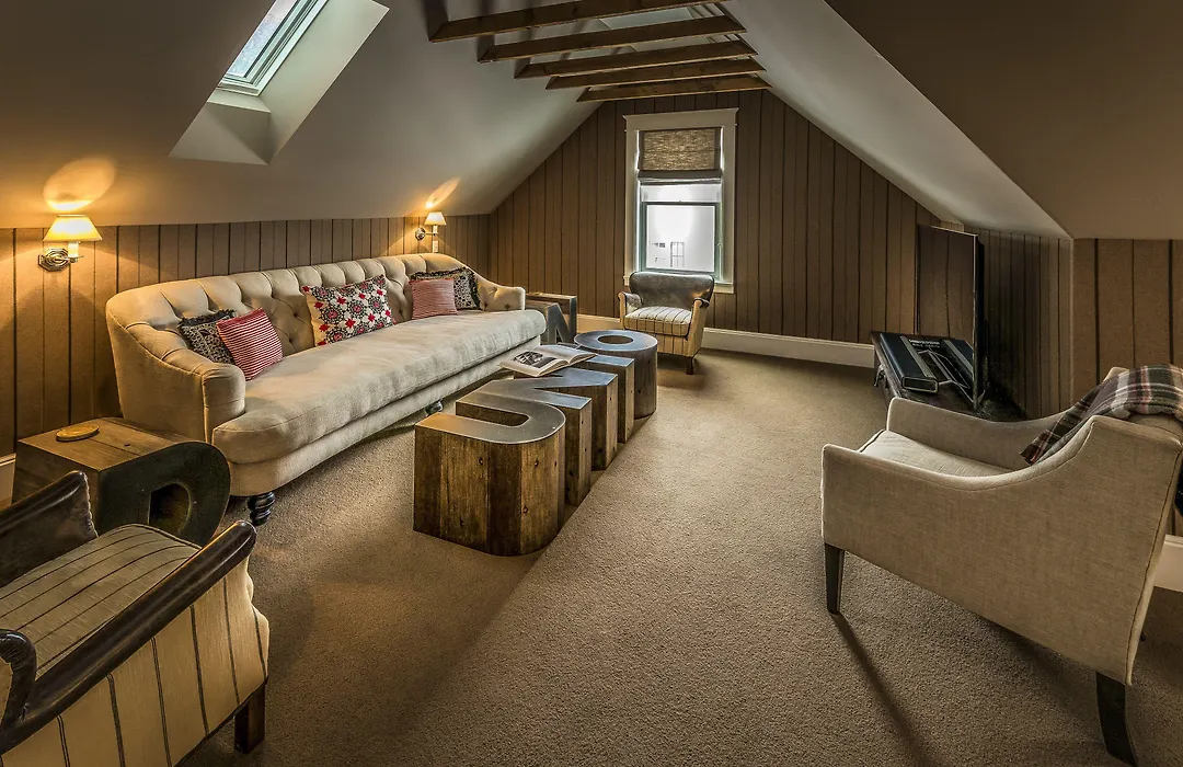 Dunton Town House Hotel-1