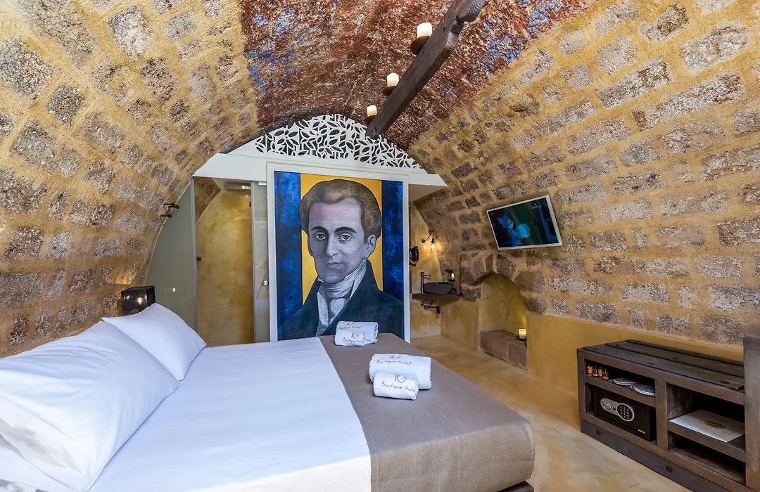 10Gr Boutique Hotel & Wine Bar (Adults Only)-1