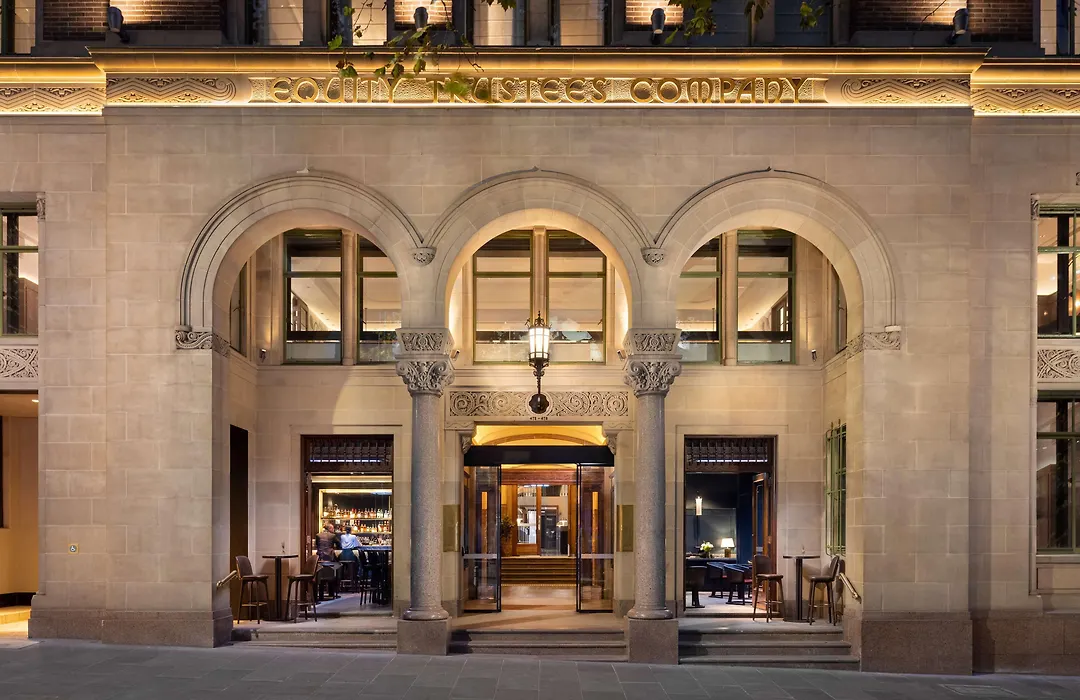Hilton Melbourne Little Queen Street-1