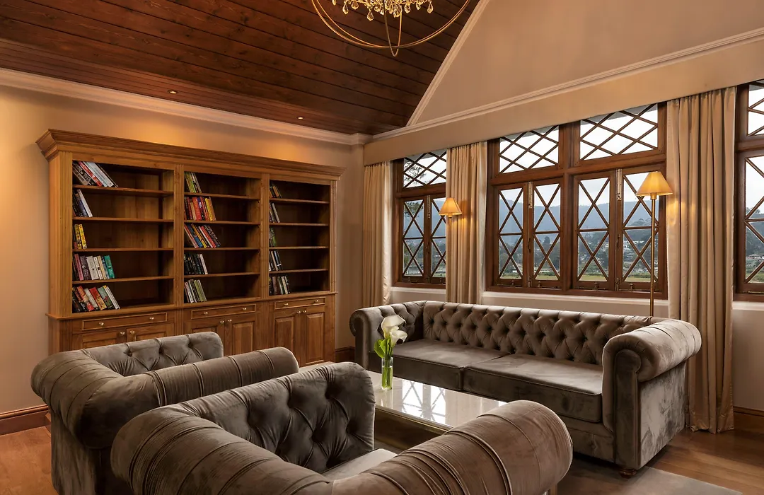 The Bellwood Manor-1