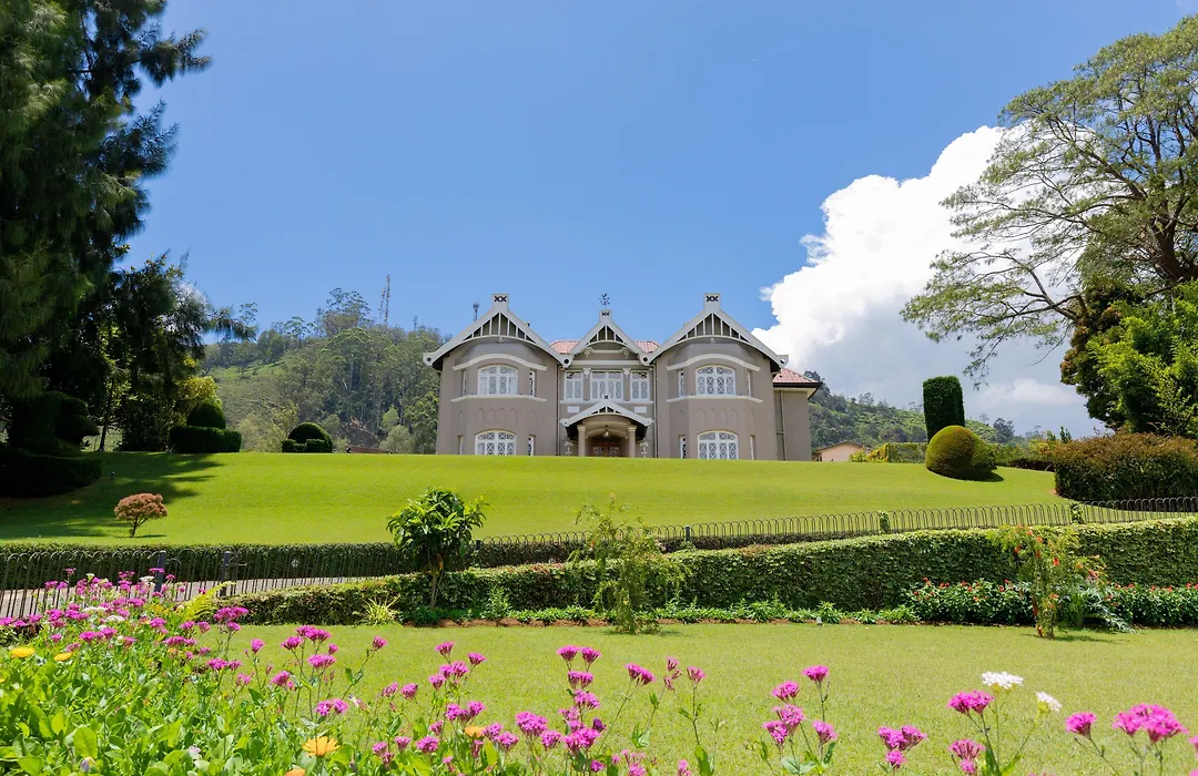 The Bellwood Manor-1