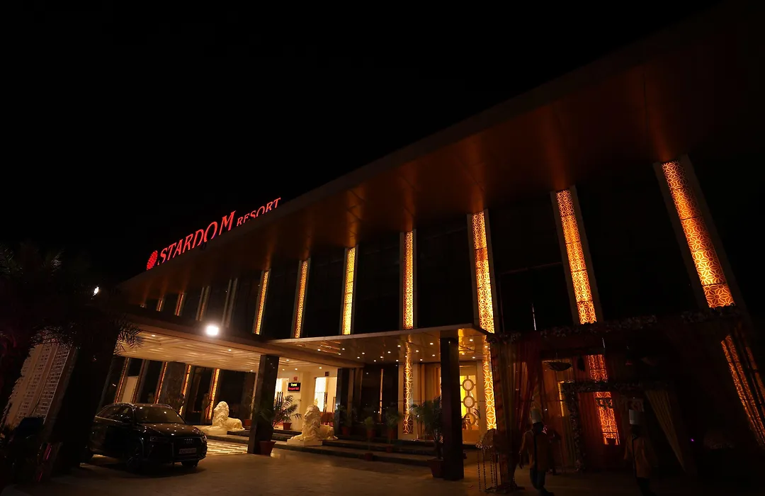 Stardom Resort Jaipur-1