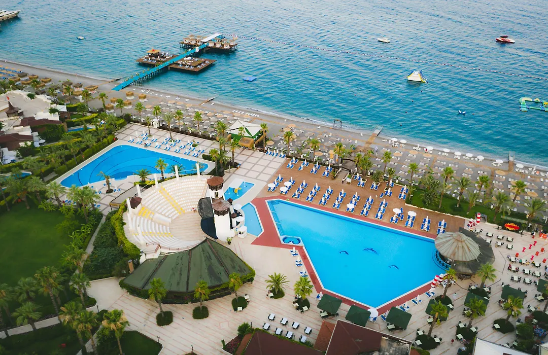 Emelda Sun Club-1