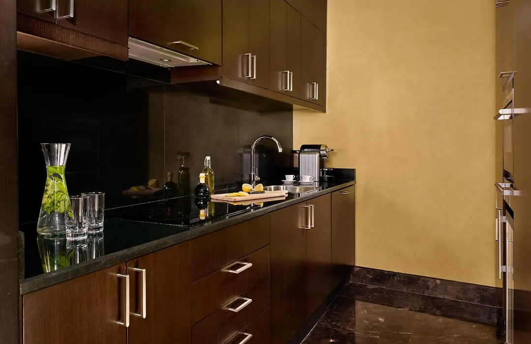 Grand Hyatt Abu Dhabi Hotel & Residences Emirates Pearl-1