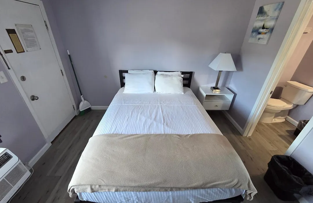 Seagrass Inn-1