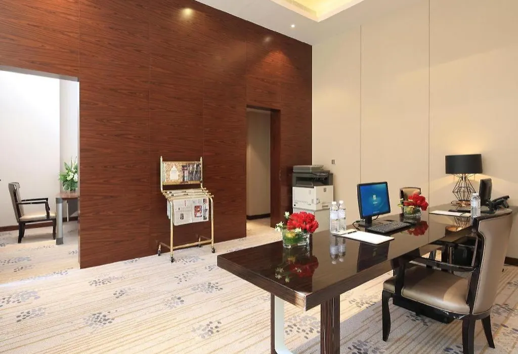 Wyndham Grand Plaza Royale Huayu Chongqing-1