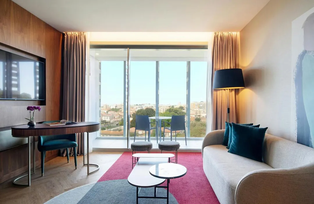 Renaissance Porto Lapa Hotel-1