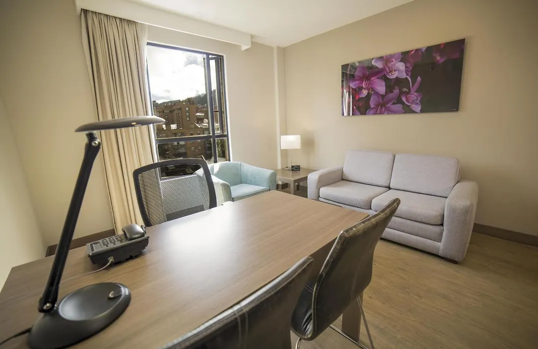 Embassy Suites By Hilton Bogota - Rosales-1