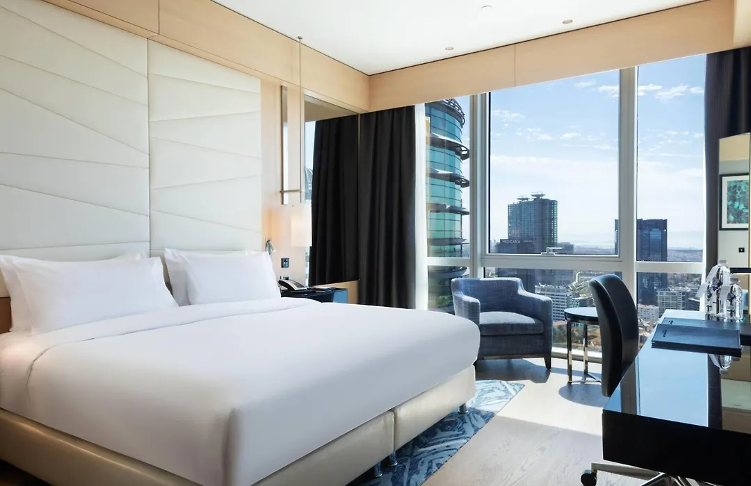 Wyndham Grand Istanbul Levent Hotel & Conference Center-1
