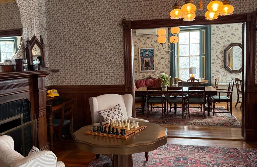 Elmwood Heritage Inn-1