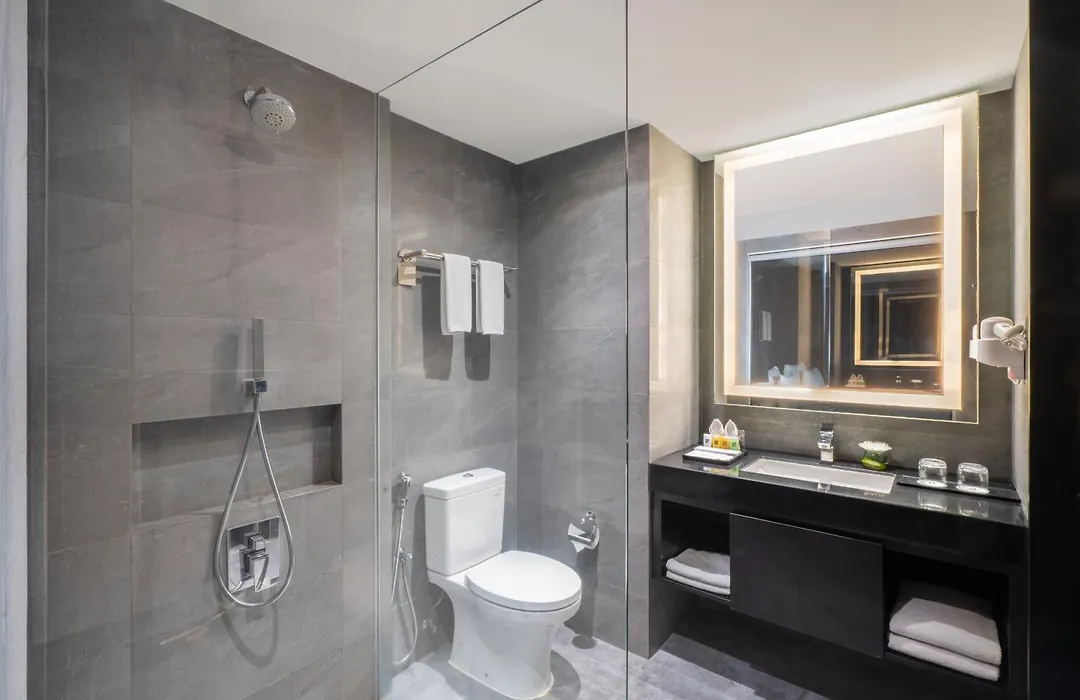 Grand Swiss-Belhotel Darmo-1