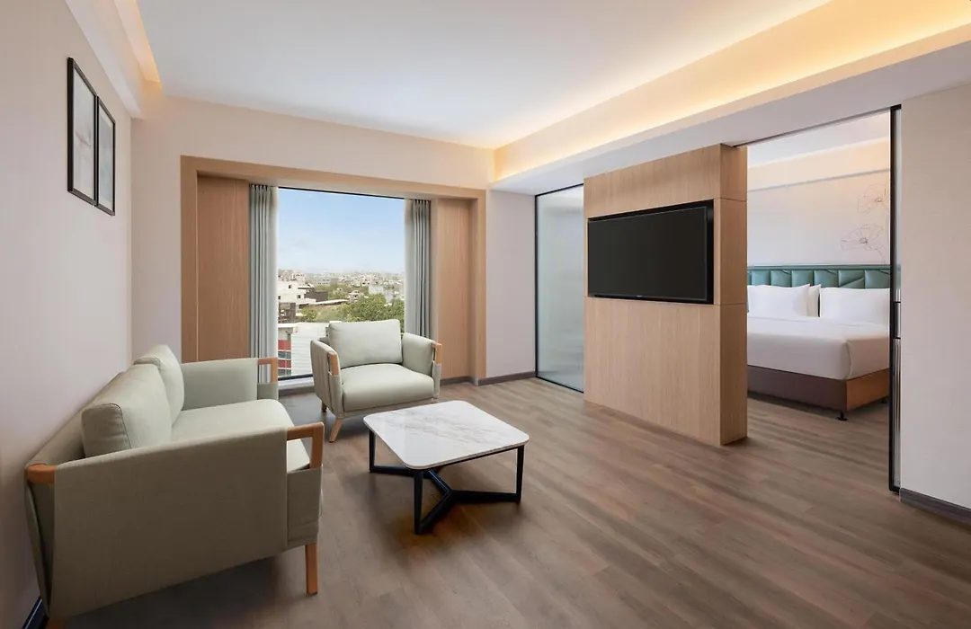 Hilton Garden Inn Surat City Centre-1