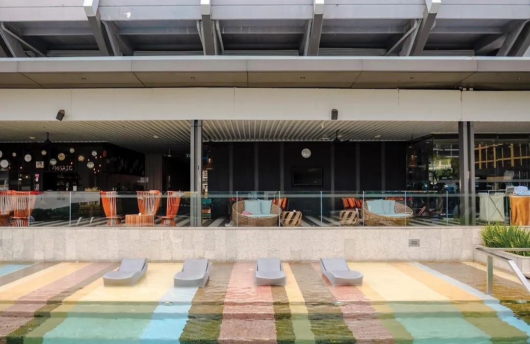 Doubletree By Hilton Sukhumvit Bangkok-1