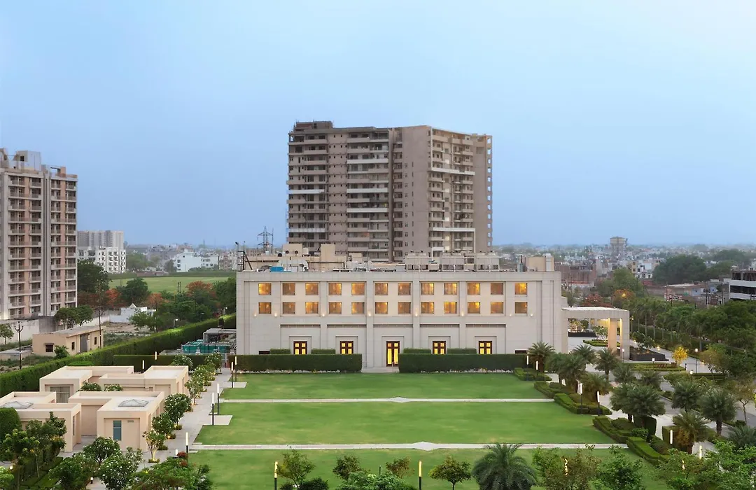 Doubletree By Hilton Agra-1