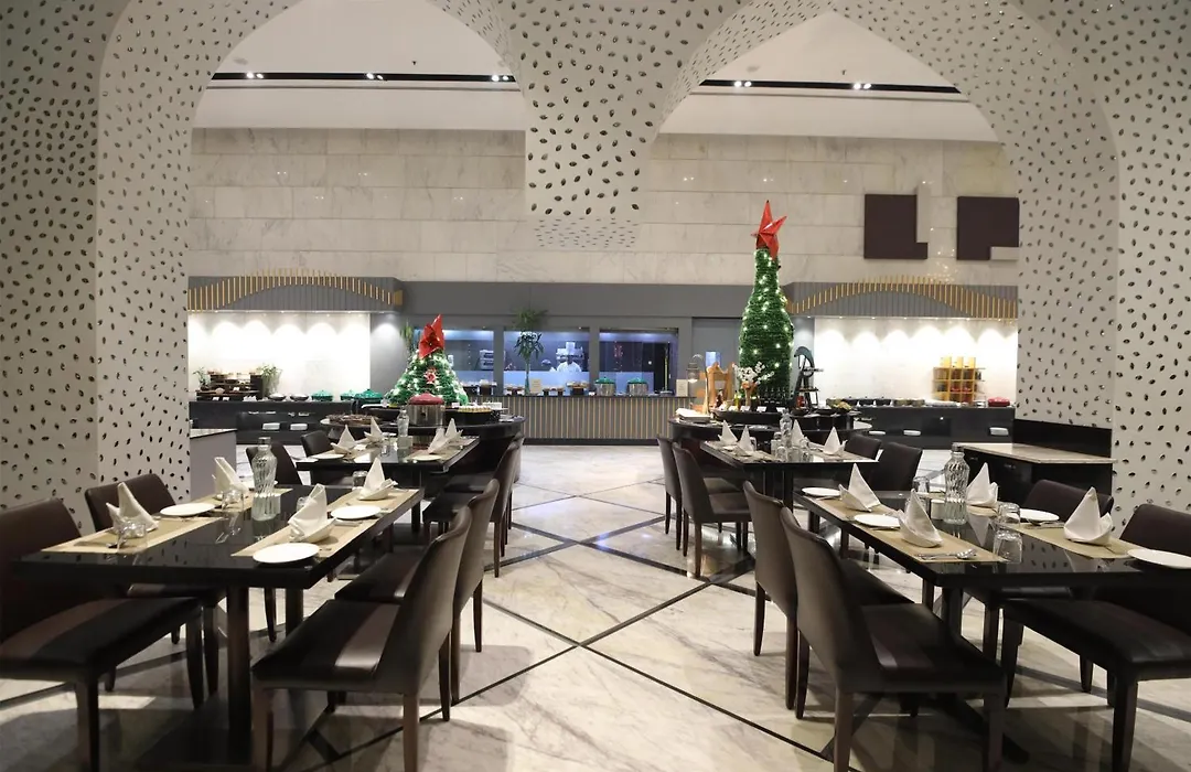 Radisson Hotel Agra-1