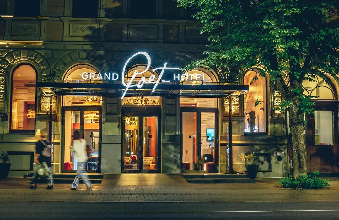 Grand Poet Hotel And Spa By Semarah-1