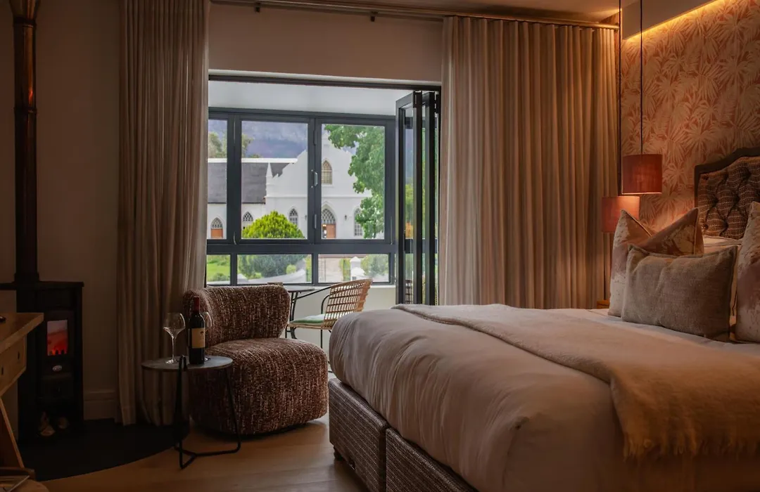 Le Petit Manoir Boutique Hotel-1