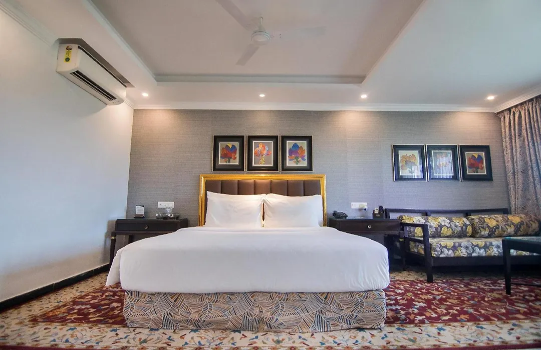 Mayfair Lake Resort-1