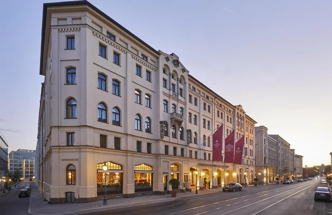 Vier Jahreszeiten Kempinski Muenchen-1