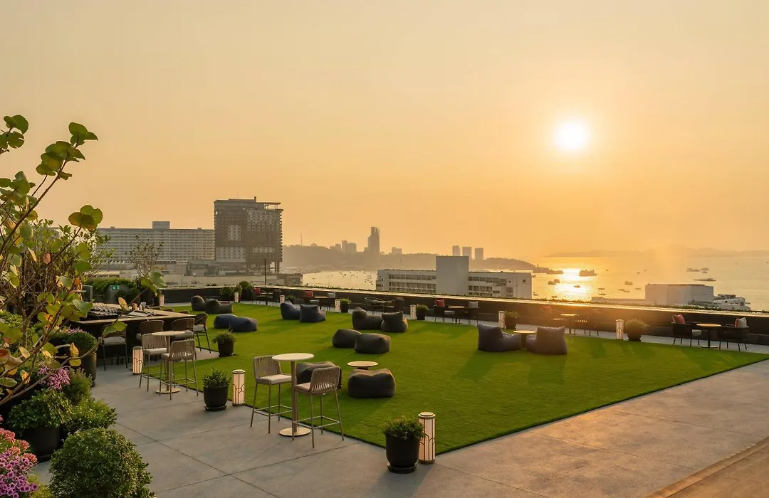 Melia Pattaya Hotel-1