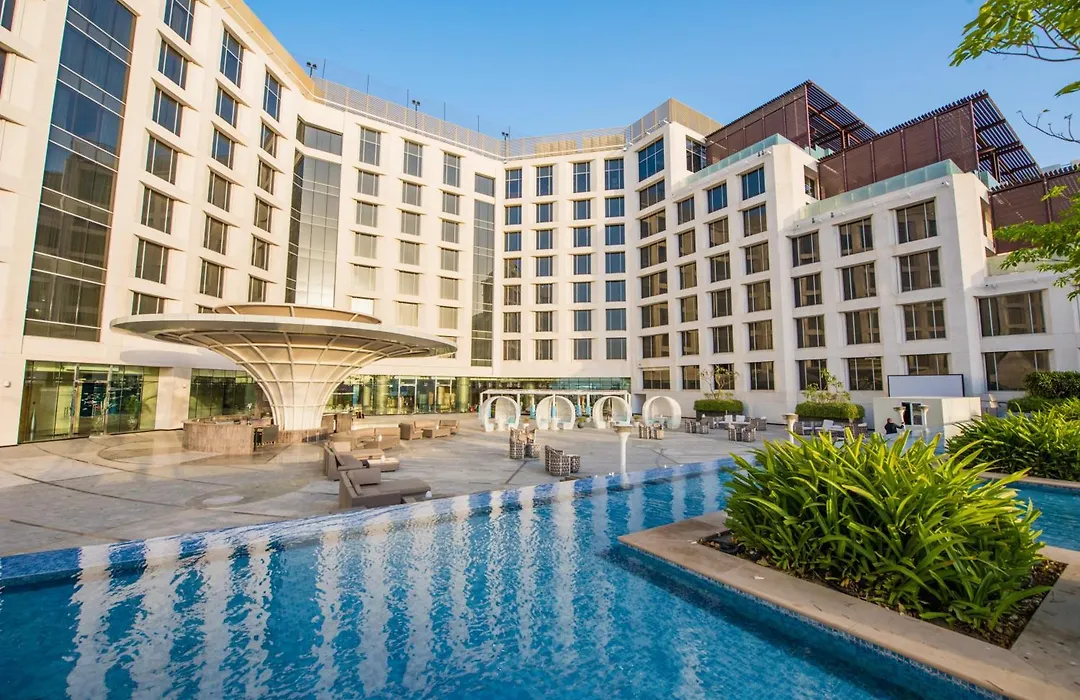 Grand Millennium Muscat Connected To Muscat Grand Mall-1