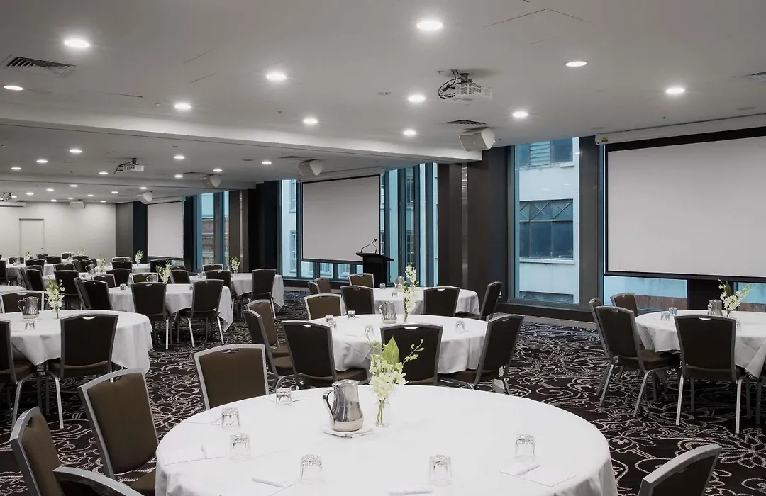 Novotel Melbourne On Collins-1