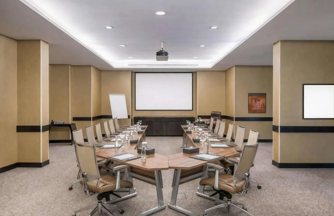 Swissotel Jeddah Al Hamra-1