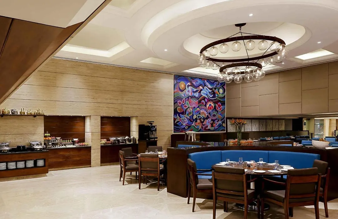 Grand Mercure Vadodara Surya Palace-1