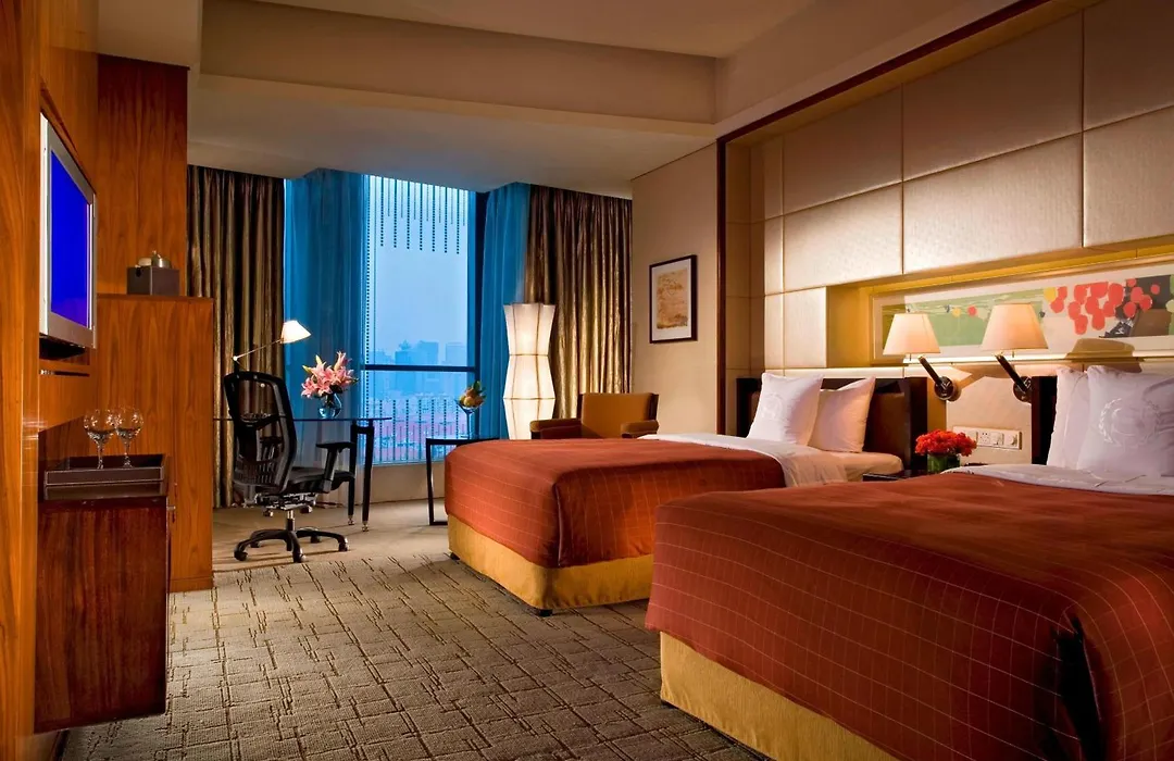 Sheraton Grand Shanghai Pudong Hotel & Residences-1