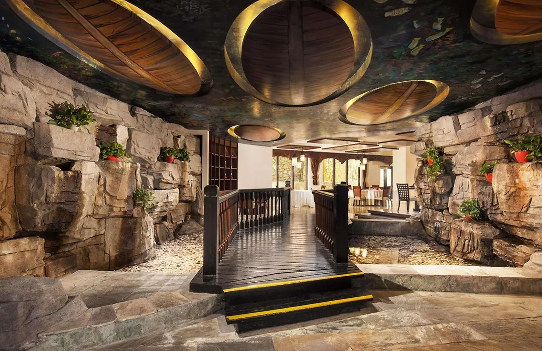Pullman Sanya Yalong Bay Villas & Resort-1