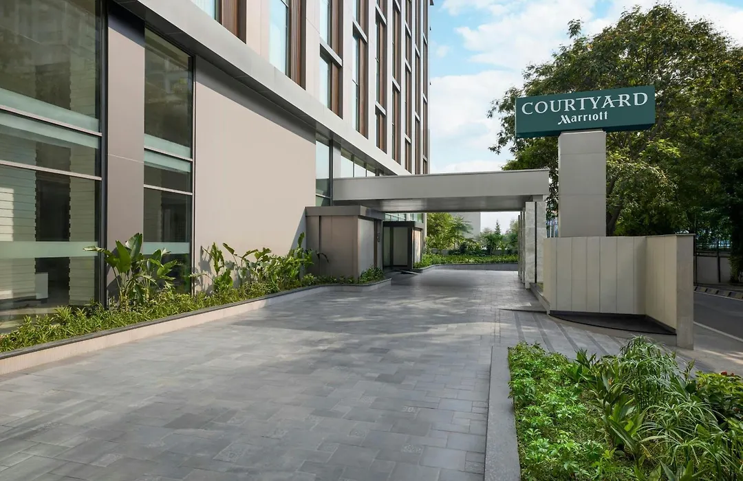 Courtyard By Marriott Hyderabad-1