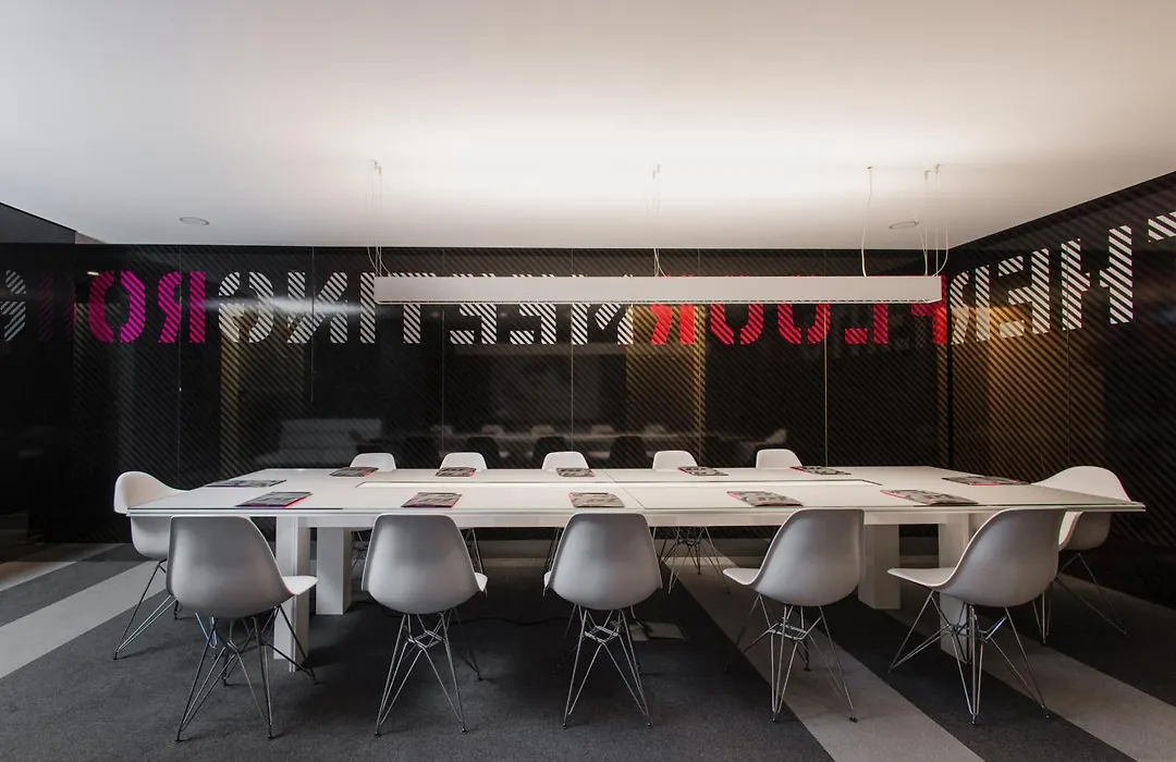 Graffit Gallery Design Hotel-1