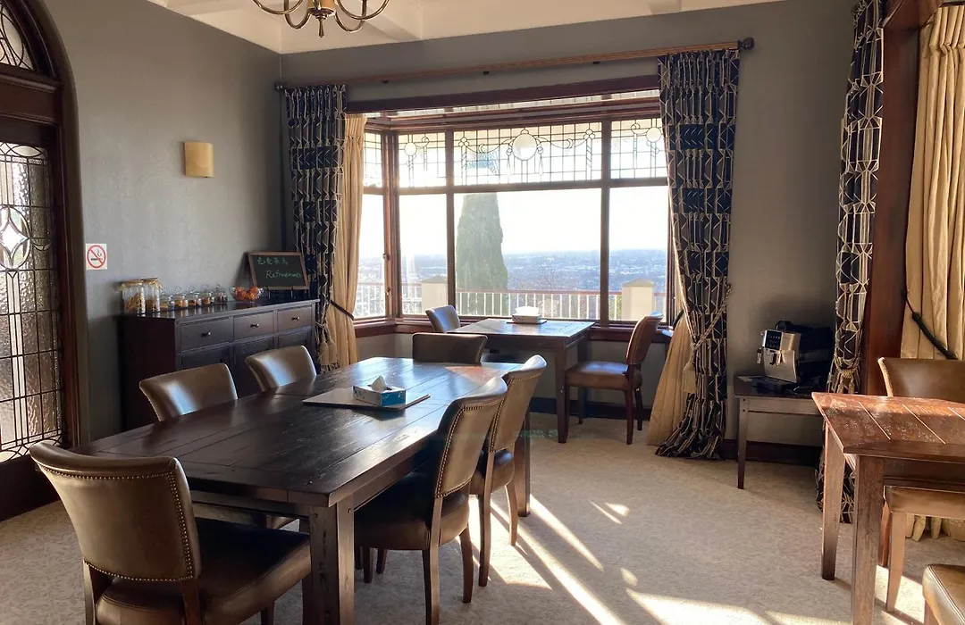 Hackthorne Gardens Luxury Accommodation-1