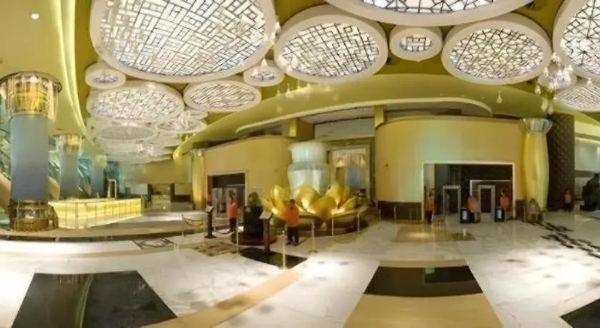 Grand Lisboa Macau-1