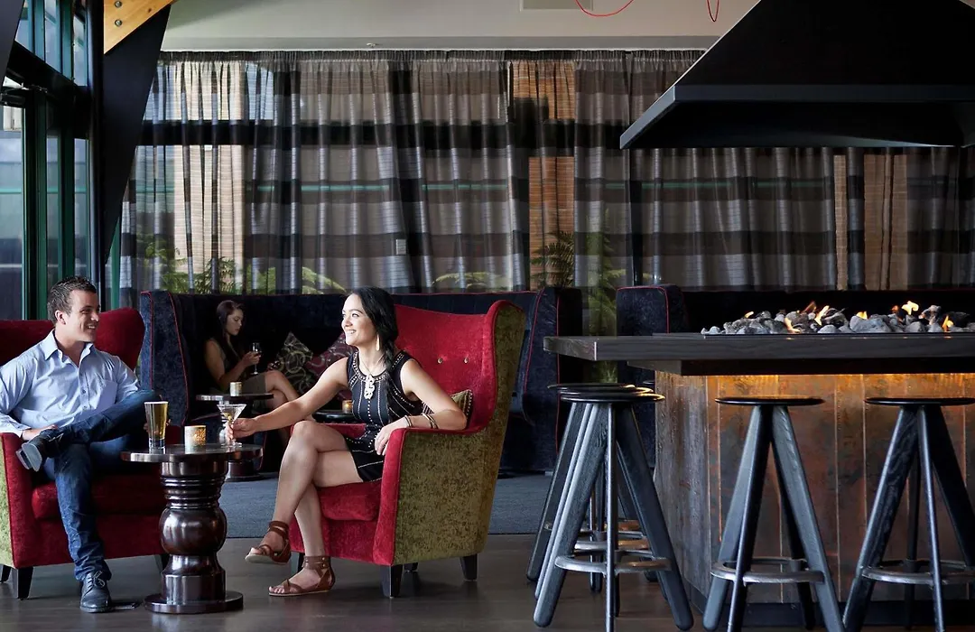 Novotel Rotorua Lakeside-1