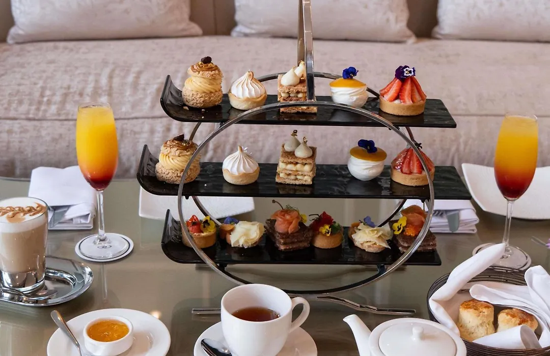 Sofitel Abu Dhabi Corniche-1