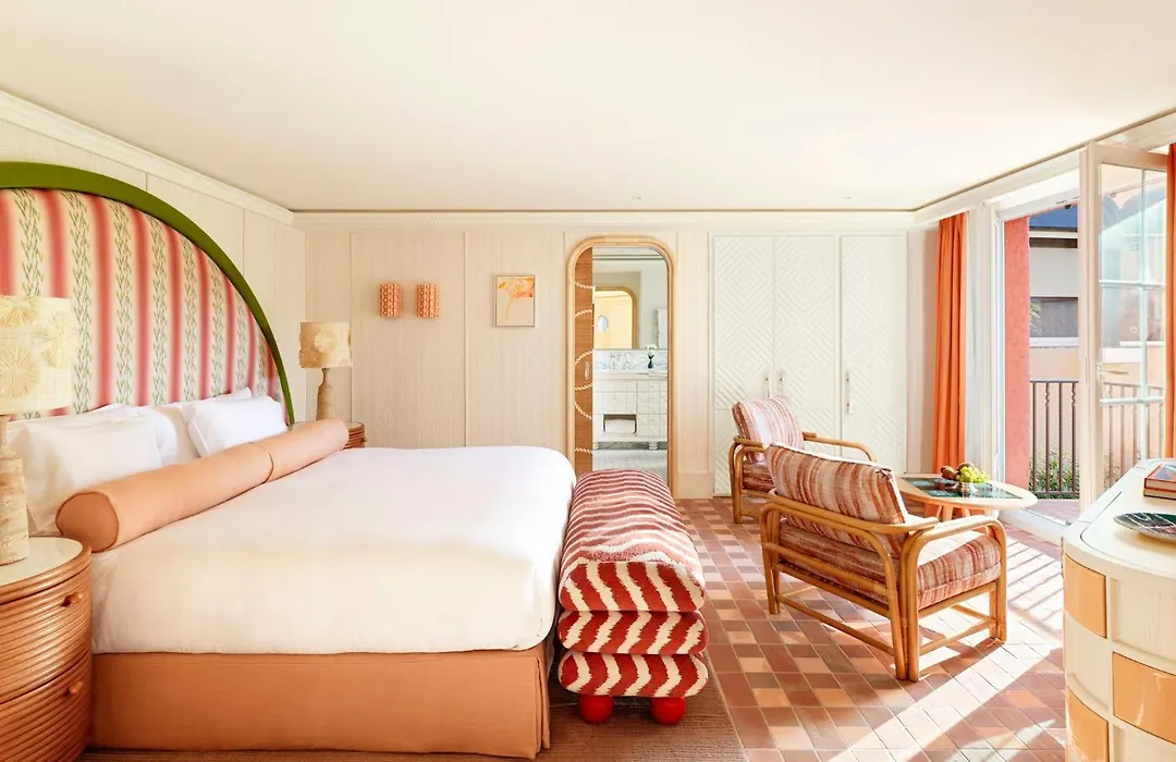 Hotel Byblos Saint-Tropez-1