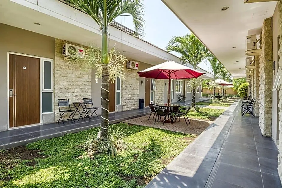 Sunshine Family Homestay Near Terminal 1 Juanda Airport-1