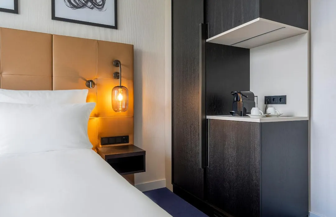 Steigenberger Icon Parkhotel Duesseldorf-1