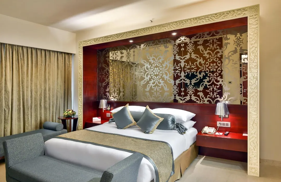 Crowne Plaza Ahmedabad City Centre By Ihg-1