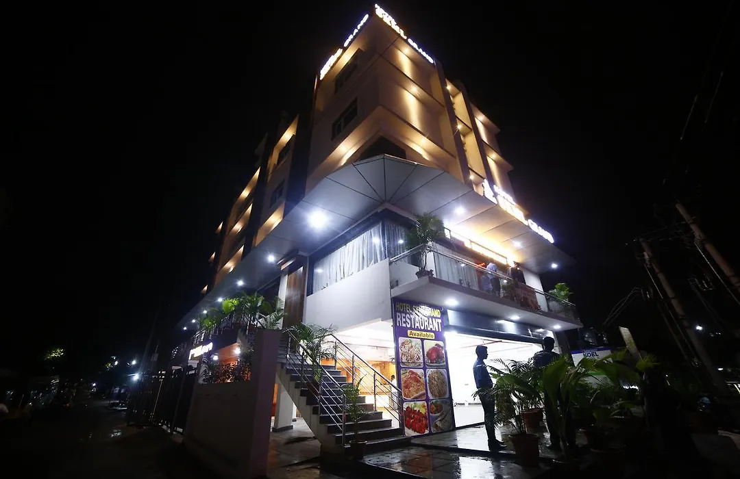 Hotel Skml Grand-1