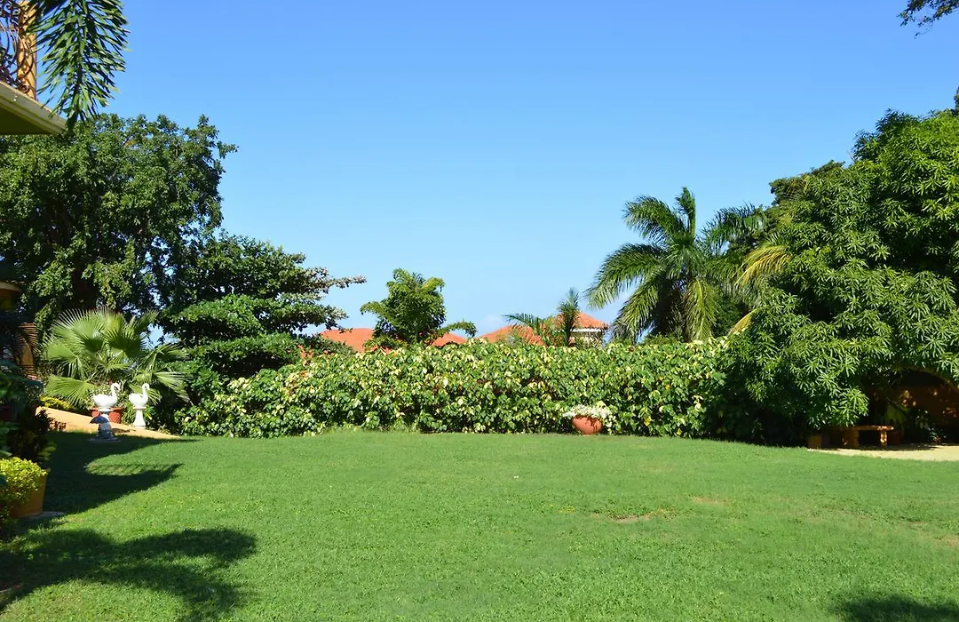 Milbrooks Resort-1