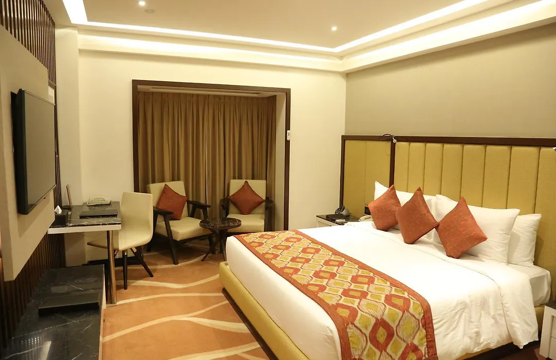 Radisson Lucknow City Center-1