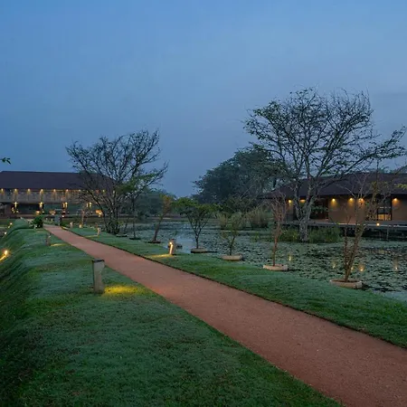 Water Garden Sigiriya - 30 Chic Designed Private Villas Overlooking Sigiriya-2