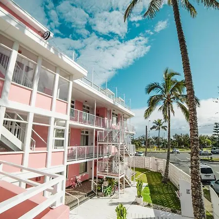 The Pink Hotel Coolangatta-3