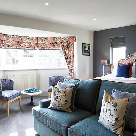 The Plough Inn & Cottages-2